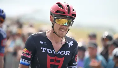 At 36, Trentin finally grabs his first win of 2025. and delivers a hilarious interview: "So… ciao!"