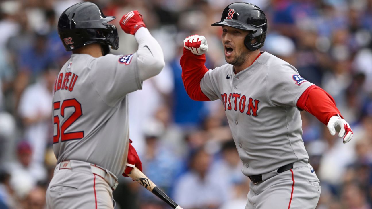 Reports: Alex Bregman plans to opt out of Red Sox contract