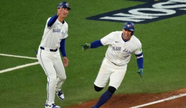 George Springer's 3-run HR sends Blue Jays to World Series