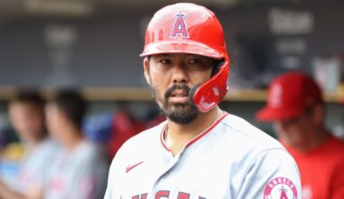 Sources: Angels to hire ex-catcher Kurt Suzuki as manager