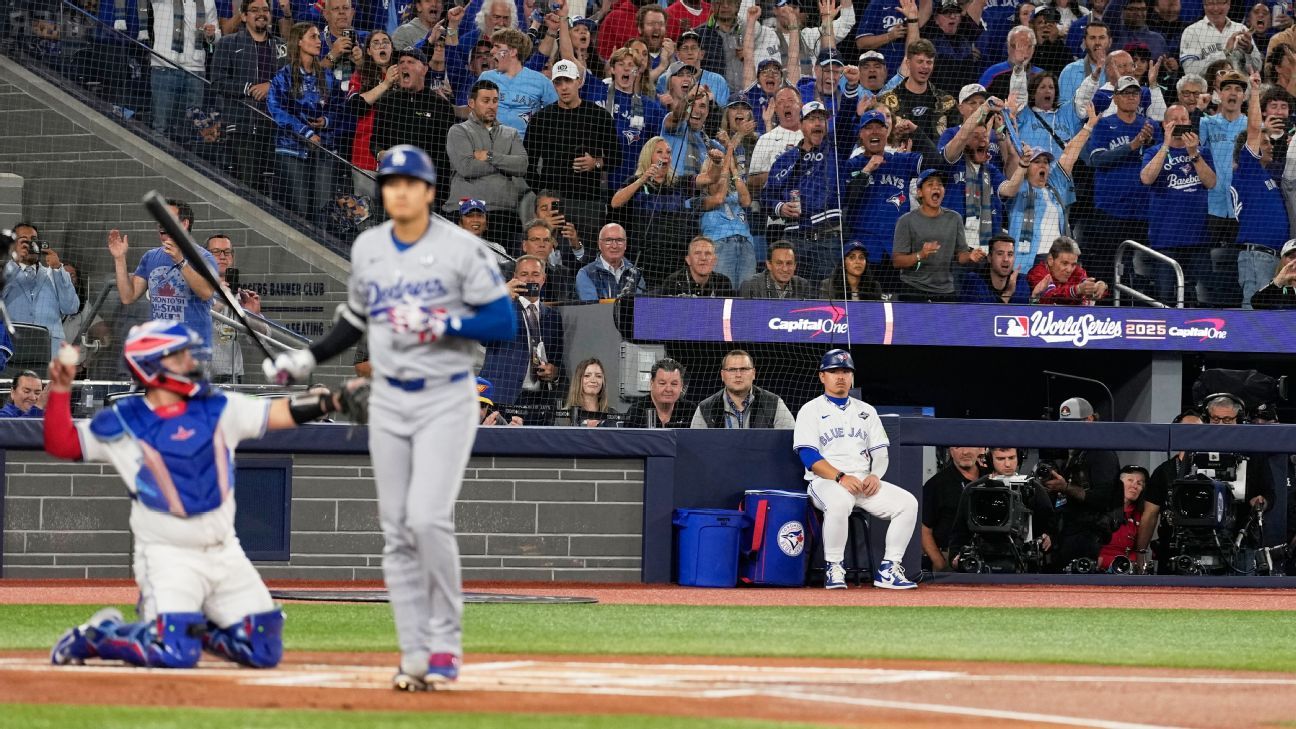 Blue Jays fans give Shohei Ohtani an earful at World Series