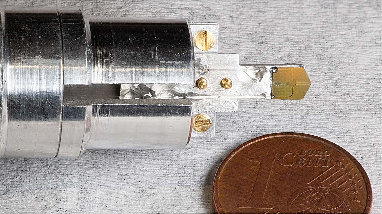 Bridging light, microwaves and electrons for precision calibration