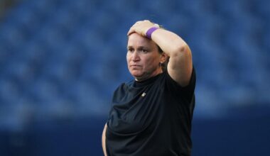 SEATTLE, WASHINGTON - SEPTEMBER 16: Laura Harvey. (Photo by Soobum Im/NWSL via Getty Images)