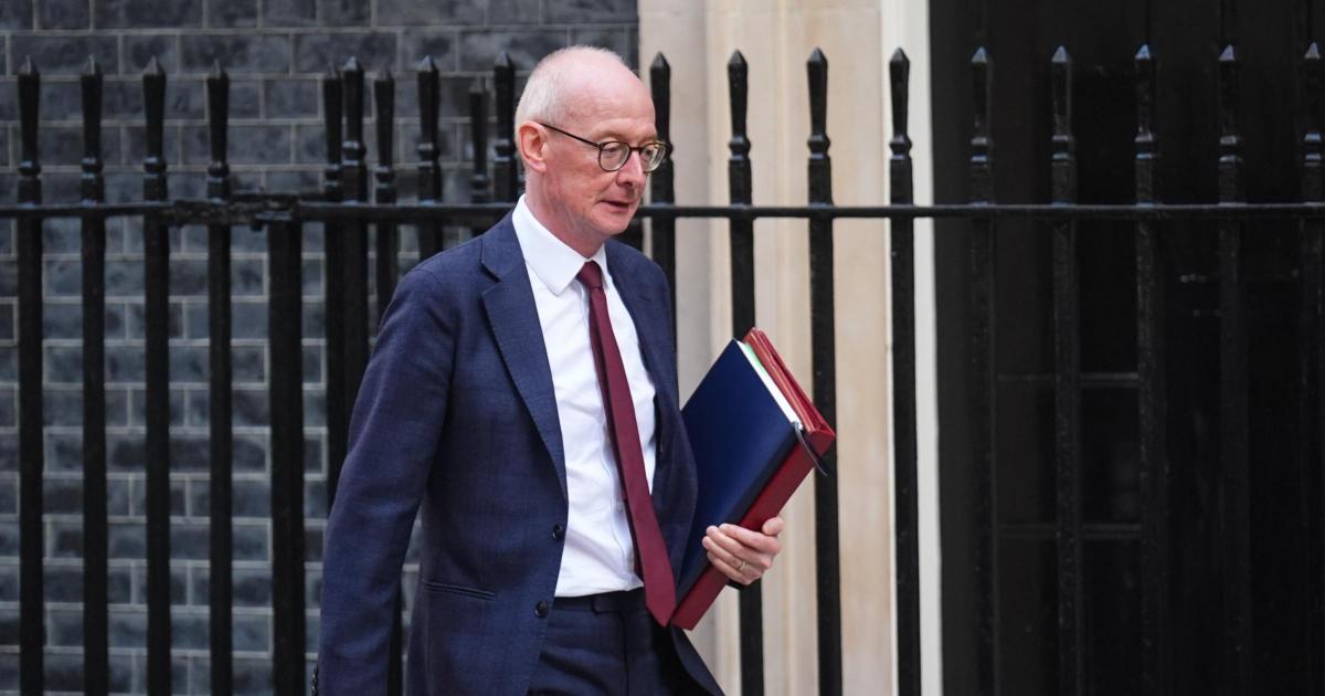 New DWP plan to target mental health conditions and bad backs