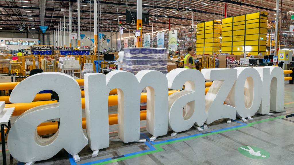 Amazon warns of 'two-tier economy' as tech giants up AI lobbying