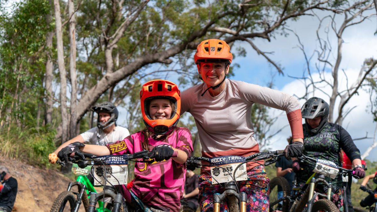 Cyclists on Mogo Trails