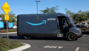 Amazon sees faster delivery speeds with driver eyeglasses, AI