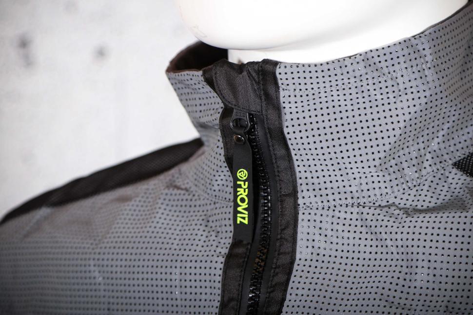 2025 Proviz Apex Men’s 100% Reflective Cycling Jacket - collar.jpg