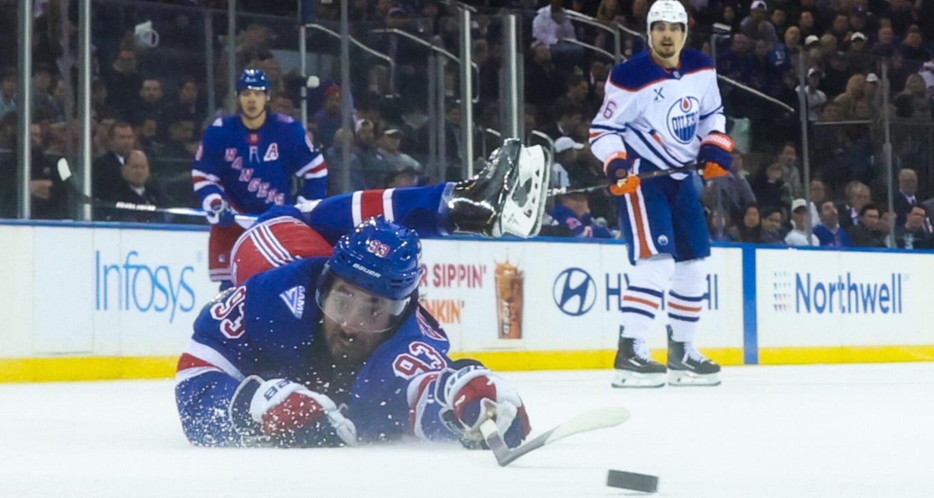 Rangers Make NHL History After Being Shut Out in 1st 3 Home Games of 2025-26 Season