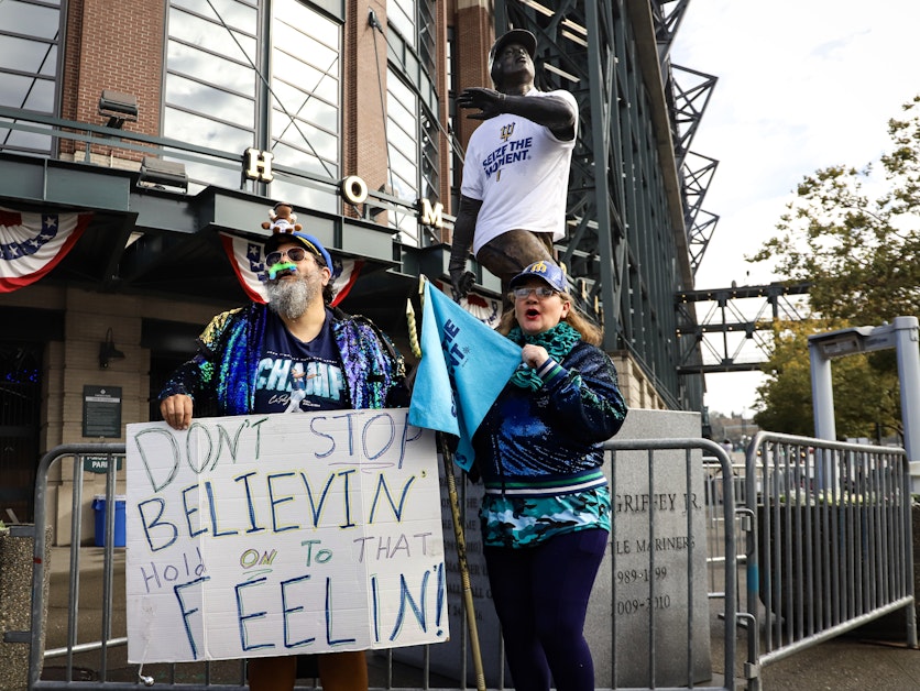 Seattle Mariners seize Game 5 over Blue Jays, avoiding ‘historical misery’