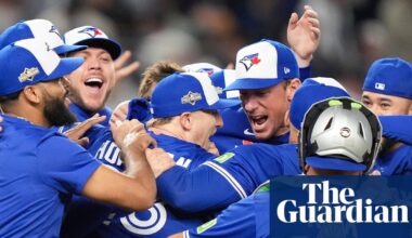 Pesky Toronto Blue Jays oust Yankees to advance to first ALCS since 2016 | MLB