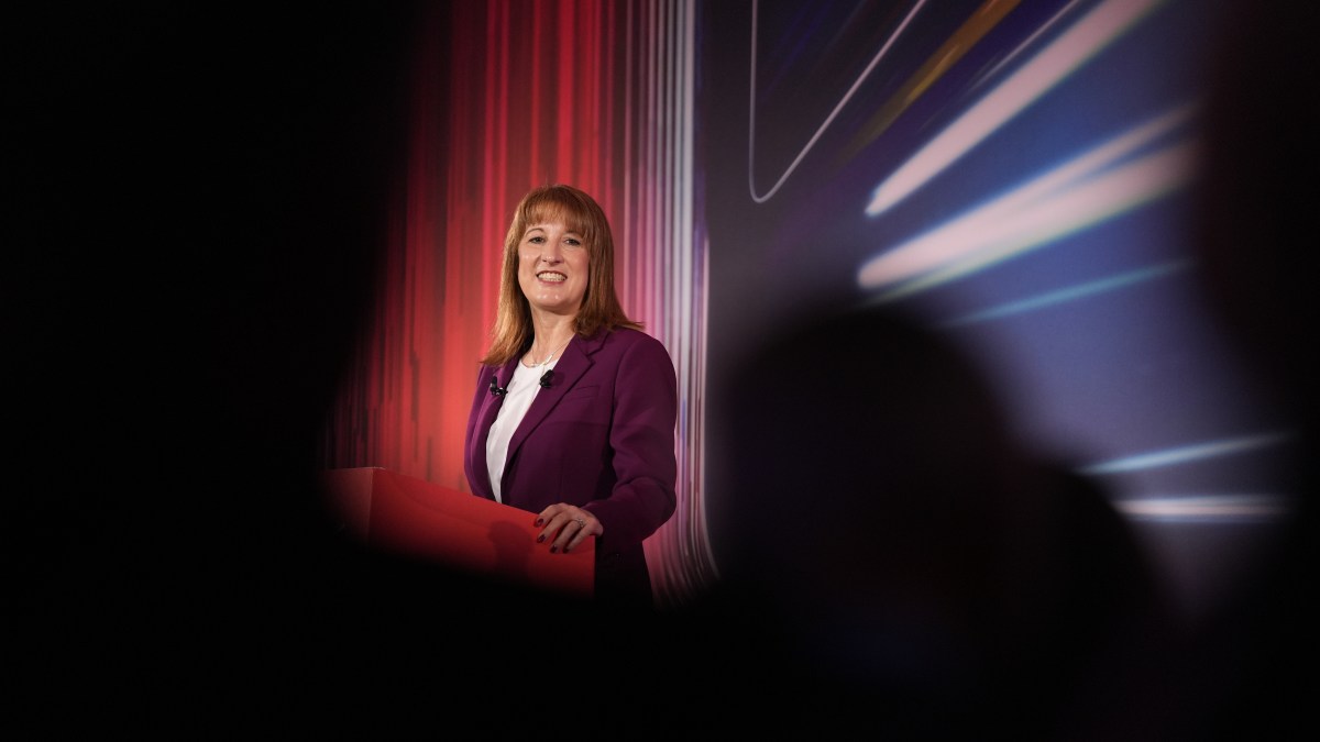 Public sector pensions rise causing £2.2bn headache for Reeves