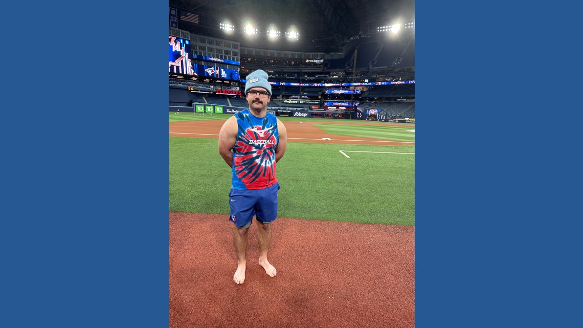 Foot note in the outfield: Toronto's Davis Schneider skips shoes a day before playing for title