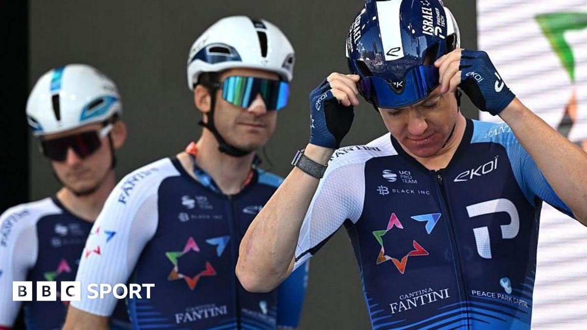 Israel-Premier Tech team members at the Grand Prix Cycliste du Quebec event