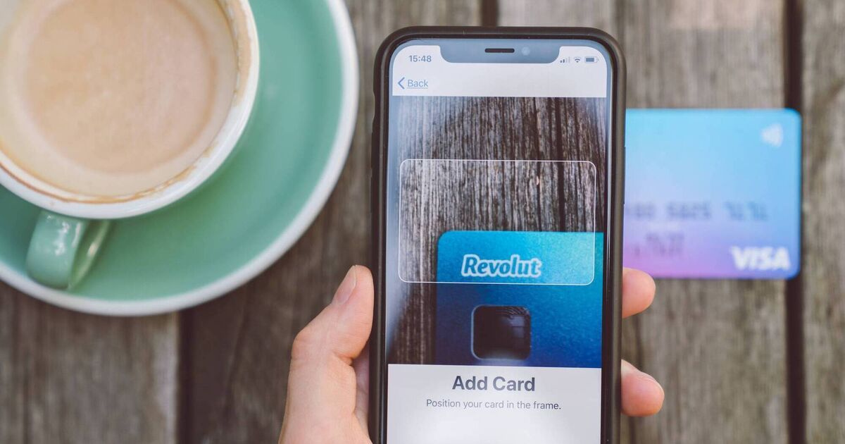 Using your bank card? Here's why contactless or digital wallet is the way to go