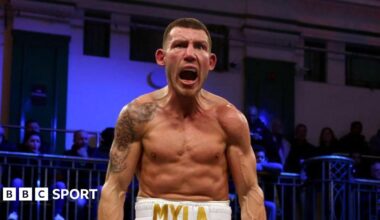 Liam Williams shouts in the ring