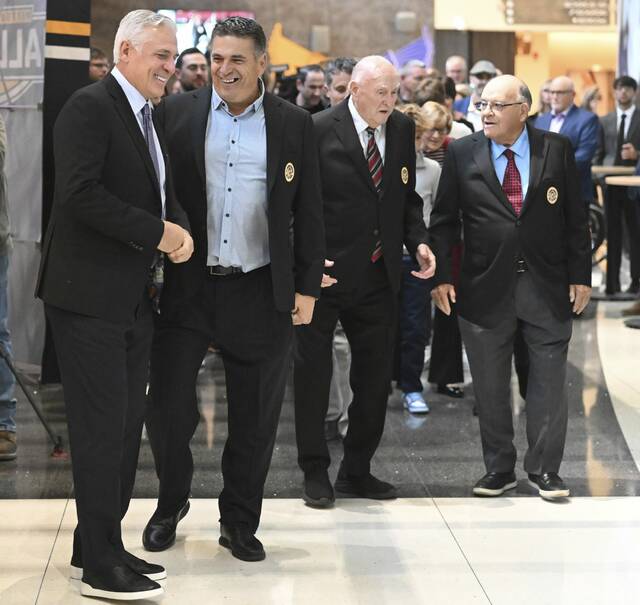 8987211_web1_gtr-PensHall04-102625