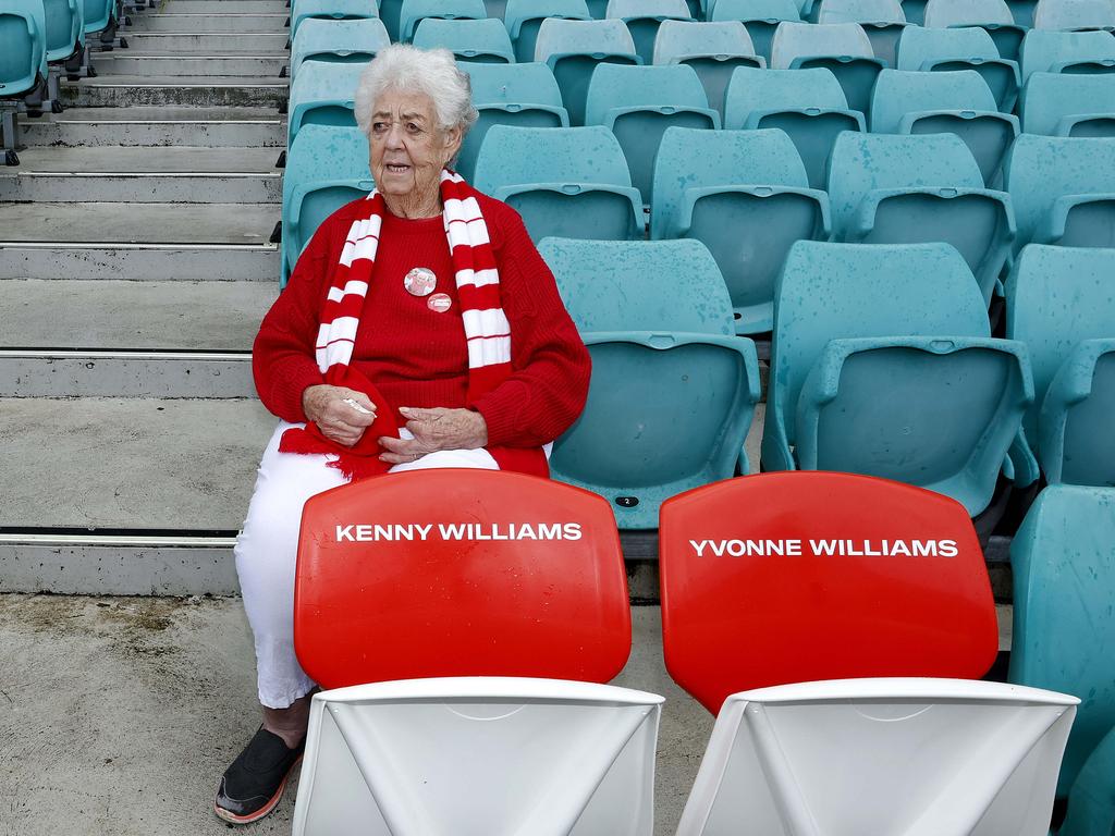 Kenny Williams - SCG red seats