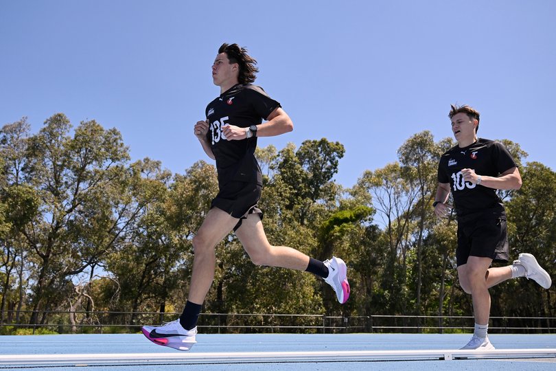 Banfield ahead of Blake Kelly.