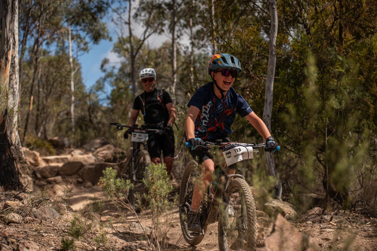 Cyclists on Mogo Trails