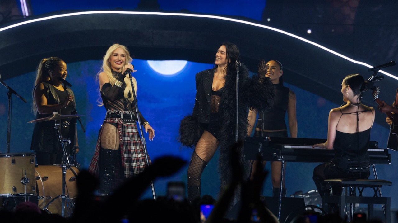Dua Lipa and Gwen Stefani Duet No Doubt's "Don't Speak" in LA