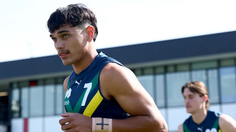 'Much more skilled' - Gold Coast AFL prospect disses rugby league after rejecting NRL offers image