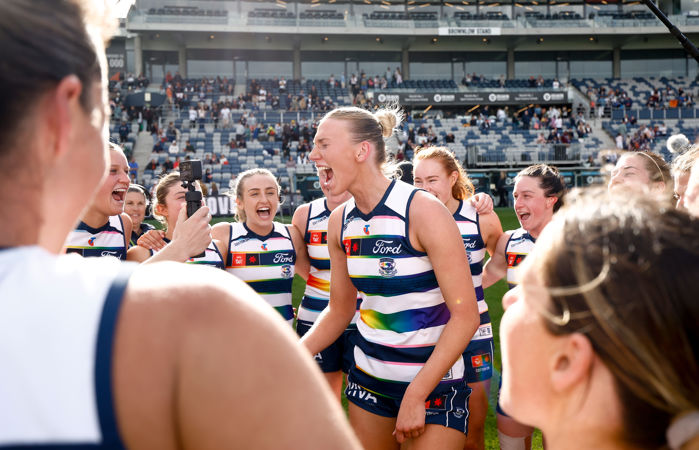 Cats salute to gain "important" four points