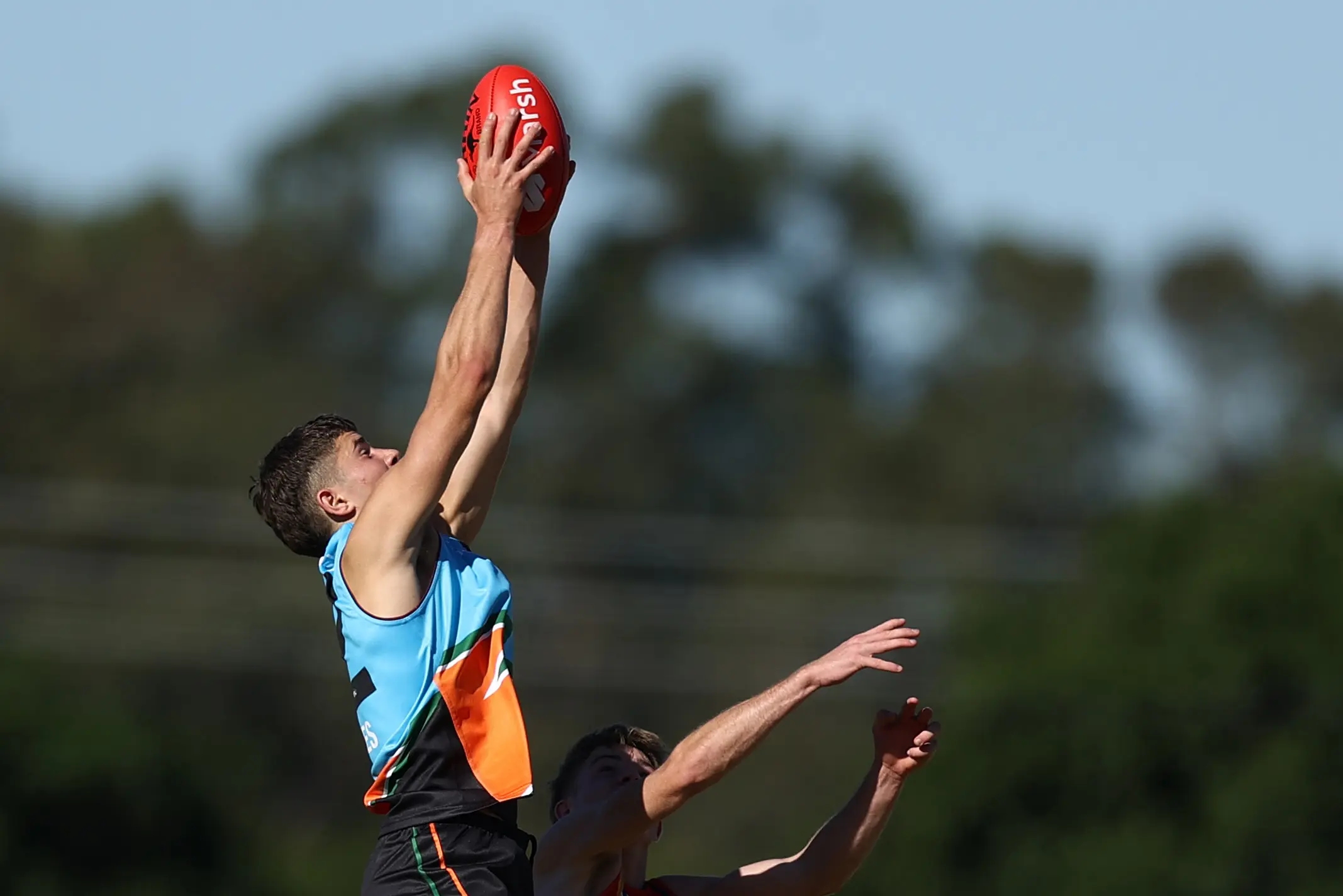 SYDNEY, AUSTRALIA - JUNE 01: Harry Kyle of the Allies in action during the Marsh AFL National Championships U18 Boys match between Allies and South Australia at Blacktown International Sportspark on June 01, 2025 in Sydney, Australia. (Photo by Jason McCawley/AFL Photos/via Getty Images)