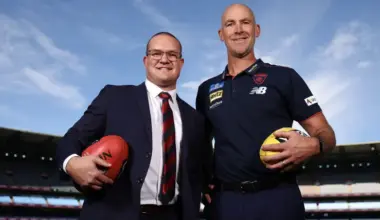 Melbourne continue list overhaul, eyeing trade for Hawthorn speedster  image