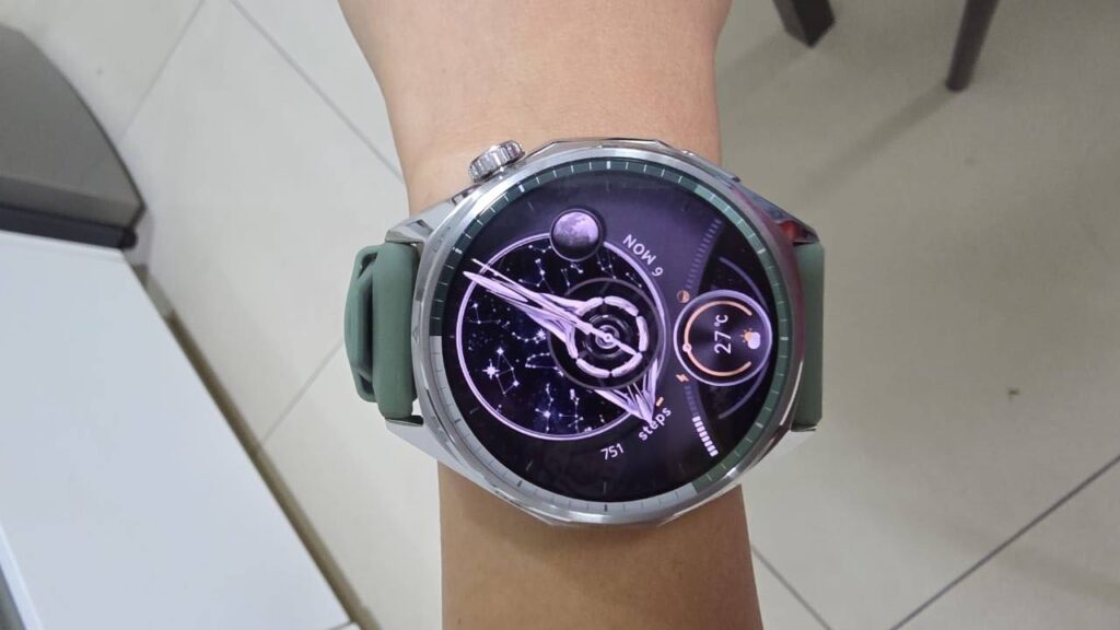 Huawei Watch GT 6 Review (46mm) - Gorgeous, Green Fitness Tracker Supreme 17 Huawei Watch GT 6 Review (46mm) art2