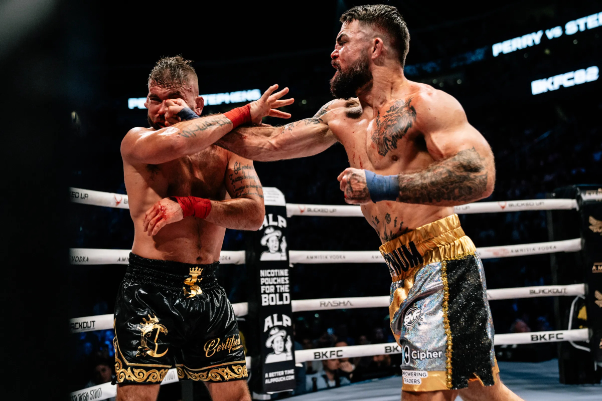Mike Perry KOs Jeremy Stephens at BKFC 82