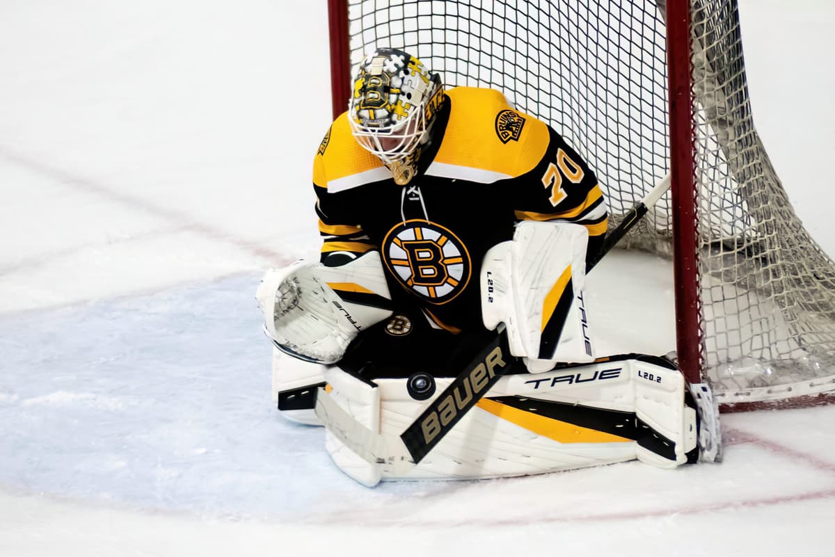 Hurricanes claim goaltender Brandon Bussi off waivers from Panthers