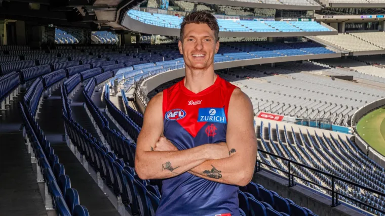 AFL giants 'in all sorts of trouble' after disappointing trade period image