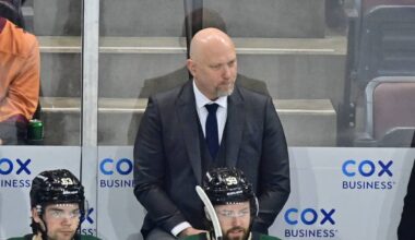 Who are the Jack Adams frontrunners to start the season?