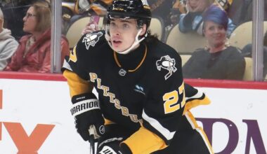 17 NHL players placed on waivers for Oct. 4