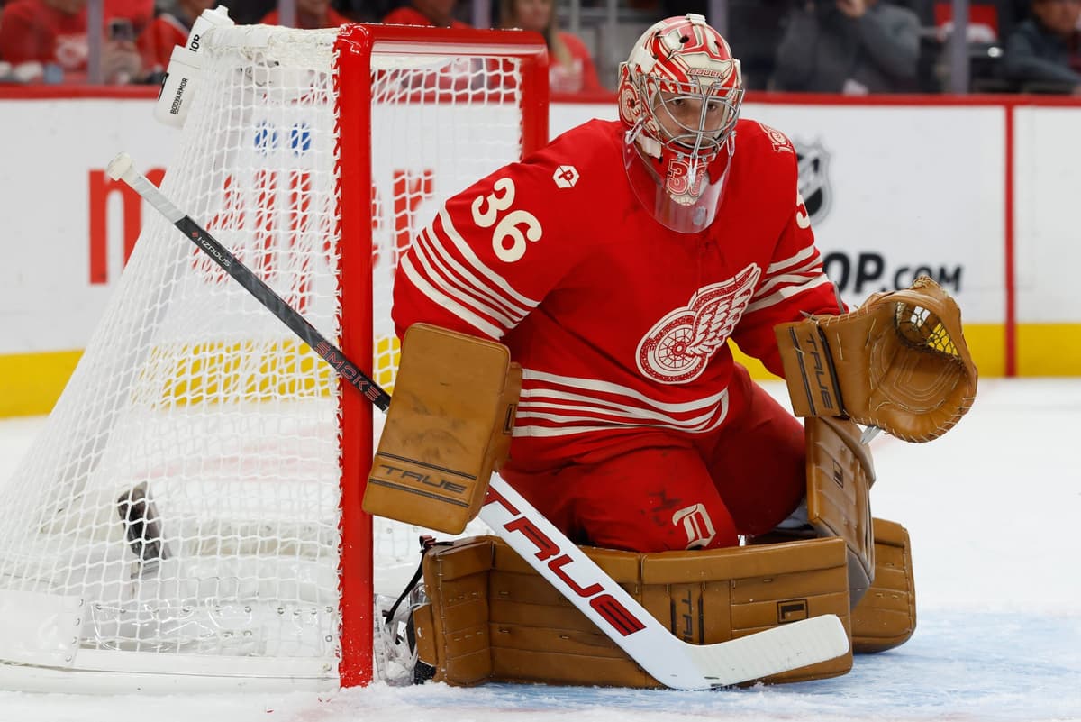 Should the Red Wings already be worried about John Gibson? 
