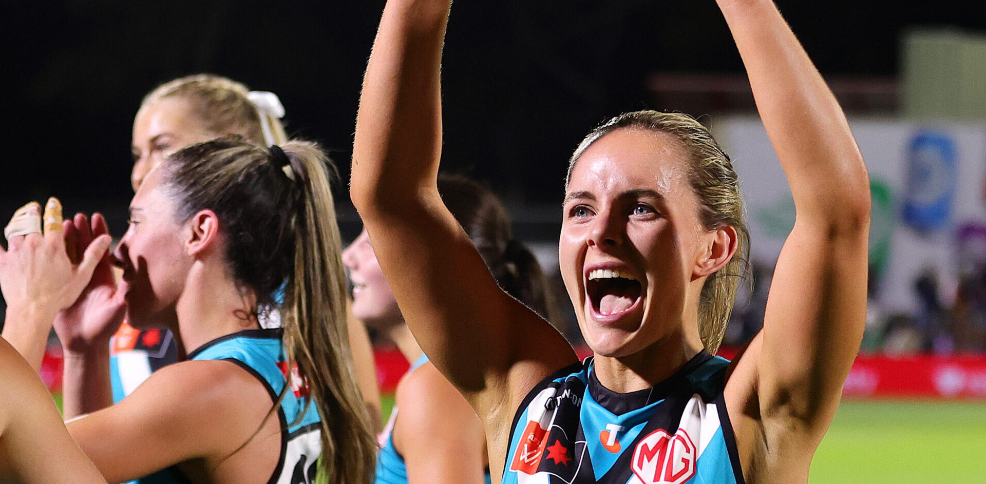 TOO POWERFUL: PORT CONTINUE 22UNDER22 DOMINATION