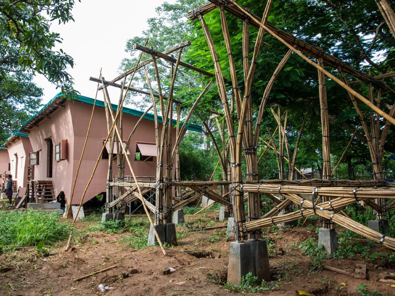 These $300 Bamboo Houses Just Effortlessly Survived A 7.7 Earthquake In Myanmar
