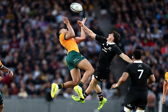 England are well aware of Joseph-Aukuso Suaalii’s aerial threats after being caught out with his debut last year.