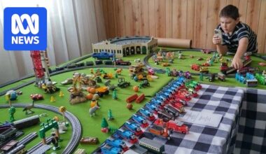 10yo boy holds toy train exhibition at local pub to raise funds for sick children