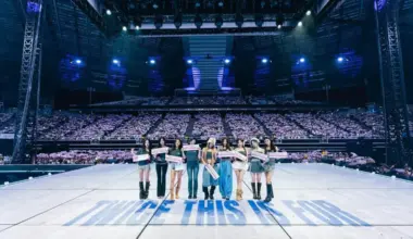 Twice's (from left) Chaeyoung, Mina, Jihyo, Jeongyeon, Momo, Sana, Nayeon, Dahyun and Tzuyu performed to a capacity crowd of 11,000 at the Singapore Indoor Stadium on Oct 11.