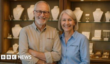 Scammers are using AI to lure shoppers to fake businesses