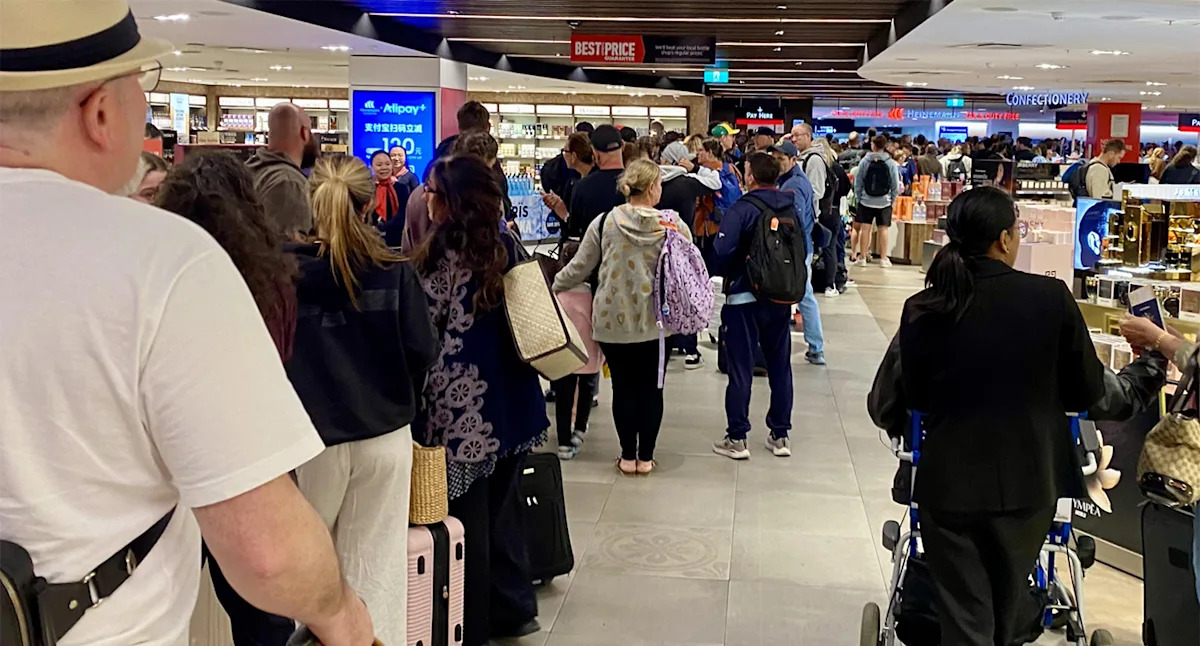 Aussies warned of 'chaotic' global trend impacting air travel: 'Be aware'