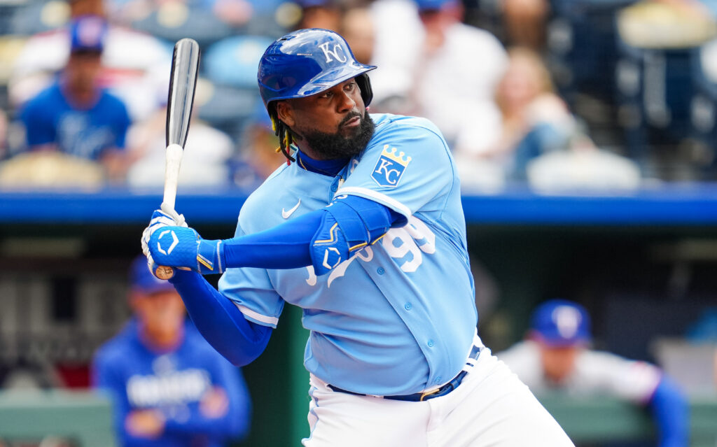 Franmil Reyes Re-Signs With NPB’s Hokkaido Nippon-Ham Fighters On One-Year Deal