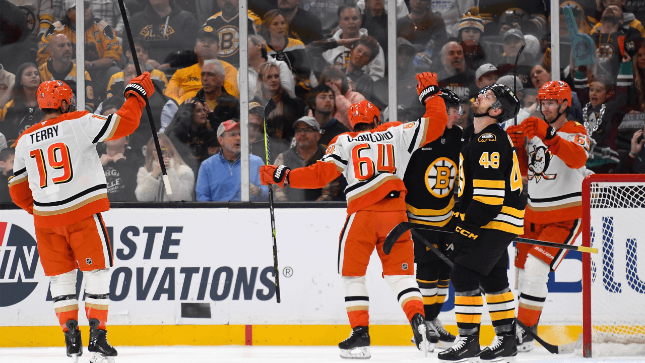Bruins say 6-game losing streak 'is just embarrassing'