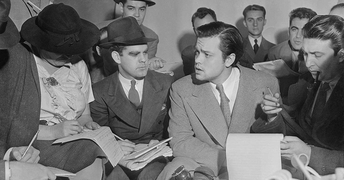 Today in History - October 30: The radio broadcast mass panic that never happened