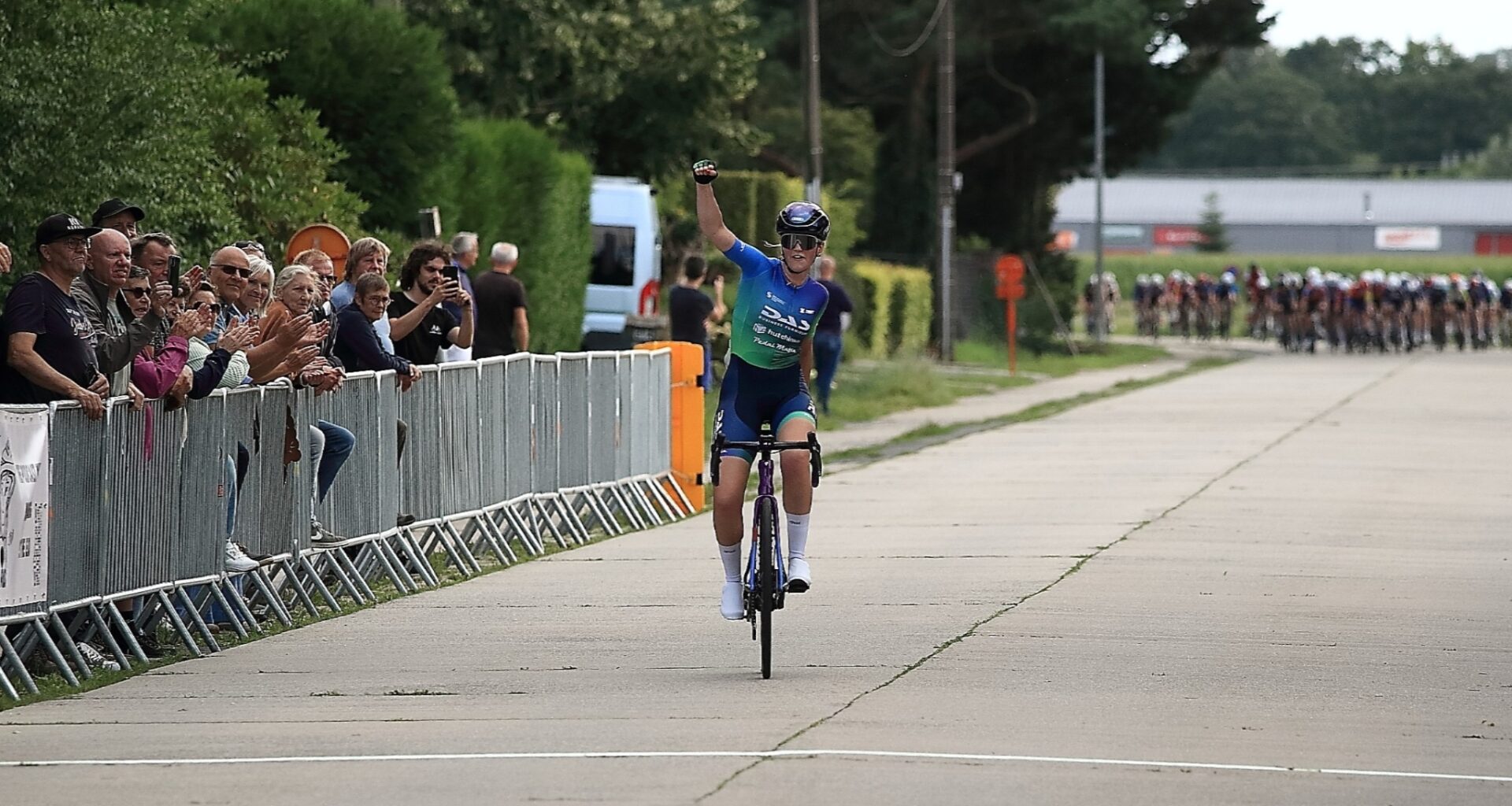 Team Picnic PostNL recruit Robyn Clay and Lucie Fityus to Women’s program