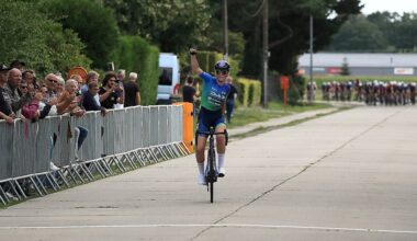 Team Picnic PostNL recruit Robyn Clay and Lucie Fityus to Women’s program