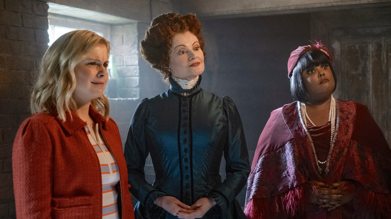 Ghosts' Rose McIver, Rebecca Wisocky and Danielle Pinnock