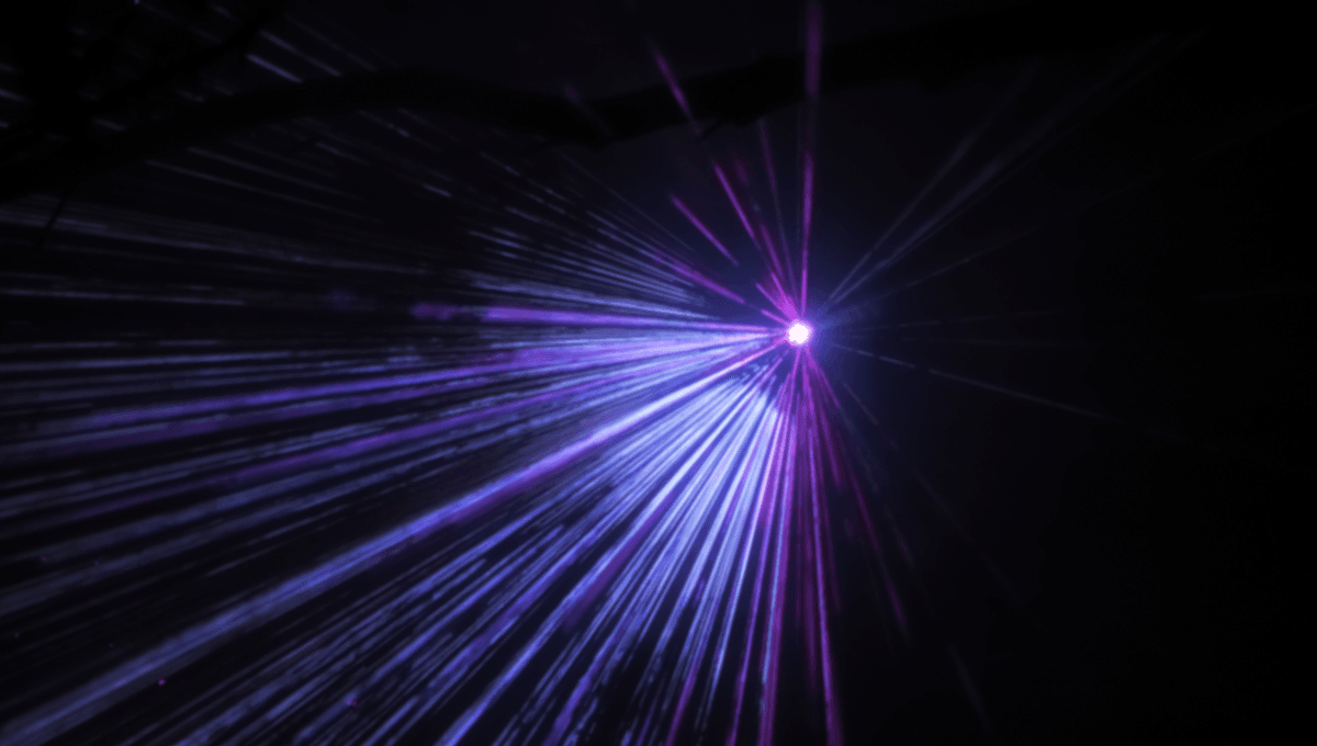 YouTuber Films Laser Light At 2 Billion Frames Per Second